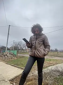 Snapshot of Anita-Smith chatting on 11-27-25, 09:22 Anita-Smith online show from 11-27-25, 09:22