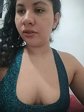 Snapshot of Yara0k chatting on 07-25-26, 07:17 Yara0k online show from 07-25-26, 07:17