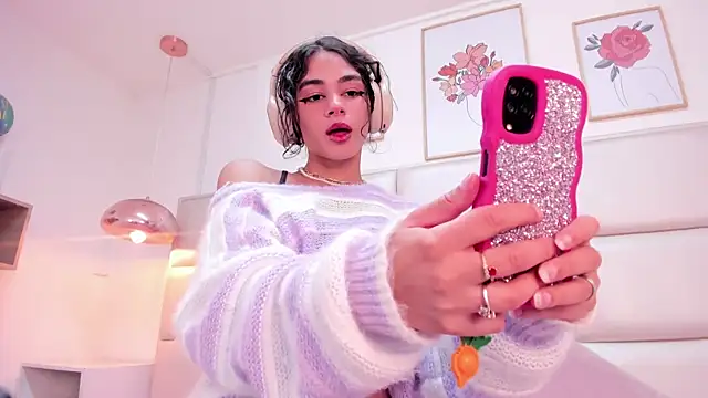 ZukyXYakihiro89 online show from 12-19-24, 07:29