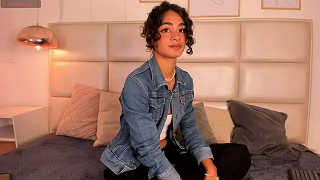 ZukyXYakihiro89 online show from 02-12-25, 05:05