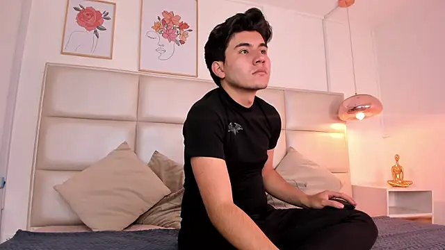 ZukyXYakihiro89 online show from 03-10-25, 08:01