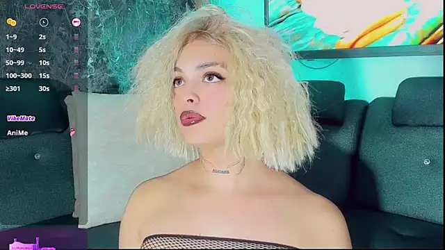 Snapshot of Emmaa_Saenz_ chatting on 11-05-25, 09:26 Emmaa Saenz online show from 11-05-25, 09:26