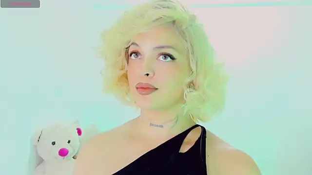 Snapshot of Emmaa_Saenz_ chatting on 02-27-26, 11:49 Emmaa Saenz online show from 02-27-26, 11:49