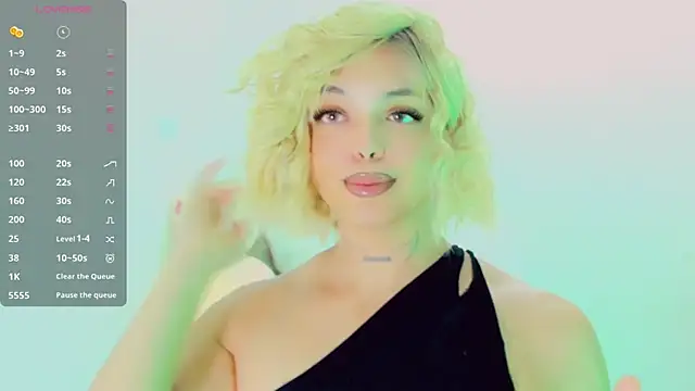 Snapshot of Emmaa_Saenz_ chatting on 03-15-26, 12:05 Emmaa Saenz online show from 03-15-26, 12:05