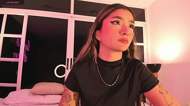 Arianavillada online show from 03-17-25, 03:14