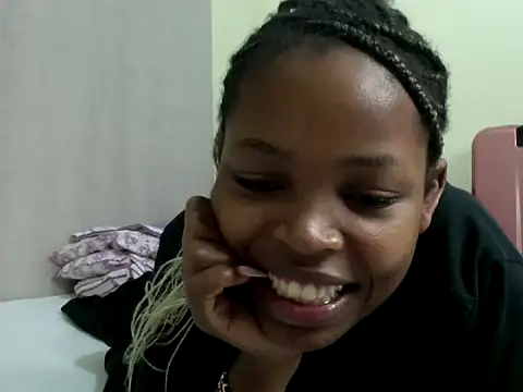 Snapshot of queen-sasha chatting on 03-06-26, 01:18 queen-sasha online show from 03-06-26, 01:18