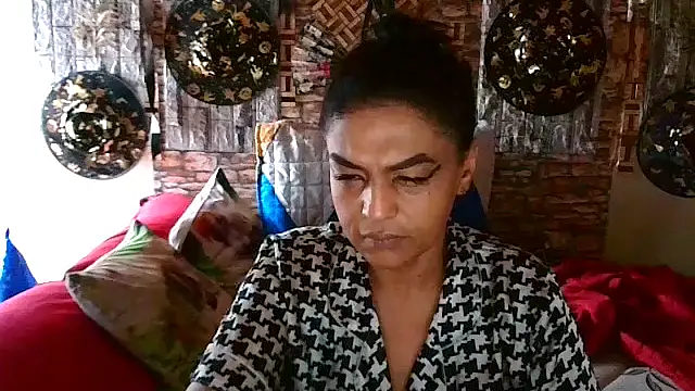 Indian Blaze00 online show from 10-19-25, 08:37