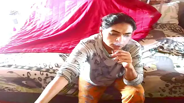 Indian Blaze00 online show from 12-21-25, 09:38