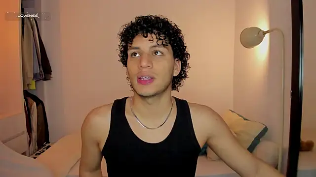 Curlblue online show from 11-24-25, 08:36