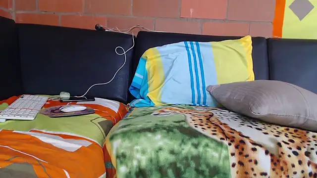 sexyblackxx12 online show from 10-16-25, 02:51