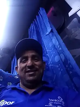 Snapshot of peloton10 chatting on 03-05-26, 11:56 peloton10 online show from 03-05-26, 11:56