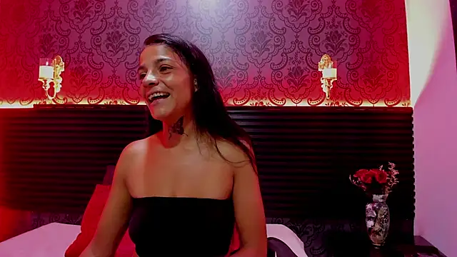 Snapshot of Hellen__4master chatting on 02-11-26, 03:22 Hellen 4master online show from 02-11-26, 03:22