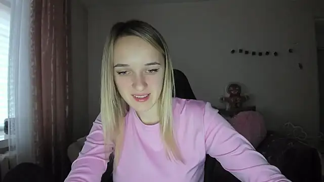 Snapshot of RouseReed chatting on 11-20-25, 07:30 RouseReed online show from 11-20-25, 07:30