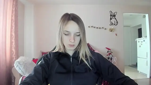 Snapshot of RouseReed chatting on 01-12-26, 08:08 RouseReed online show from 01-12-26, 08:08