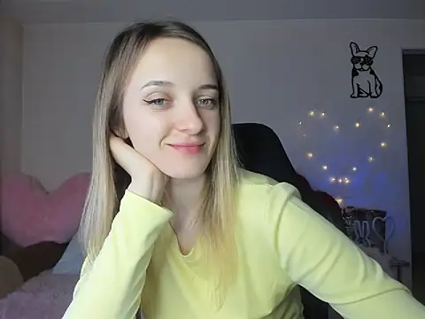 Snapshot of RouseReed chatting on 02-15-26, 07:16 RouseReed online show from 02-15-26, 07:16