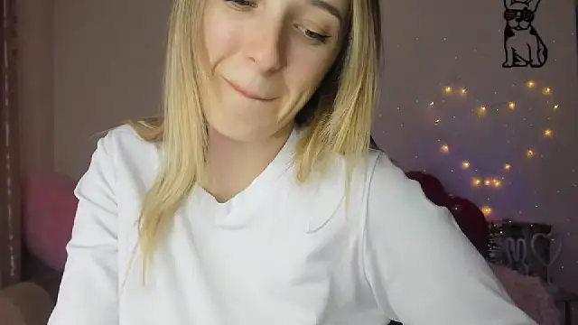 Snapshot of RouseReed chatting on 02-16-26, 12:56 RouseReed online show from 02-16-26, 12:56