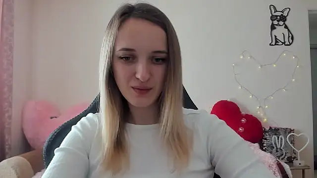 Snapshot of RouseReed chatting on 03-01-26, 07:21 RouseReed online show from 03-01-26, 07:21