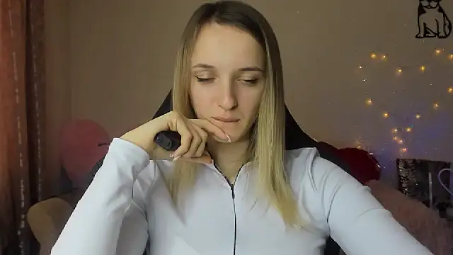 Snapshot of RouseReed chatting on 03-02-26, 07:15 RouseReed online show from 03-02-26, 07:15