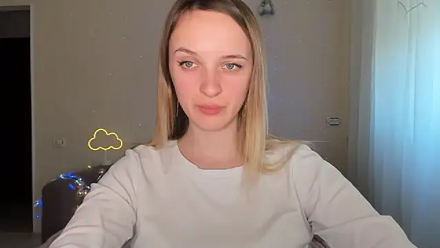 Snapshot of RouseReed chatting on 03-09-26, 12:42 RouseReed online show from 03-09-26, 12:42