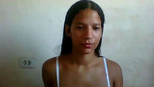 Snapshot of By_Aninha chatting on 02-16-25, 05:37 By Aninha online show from 02-16-25, 05:37