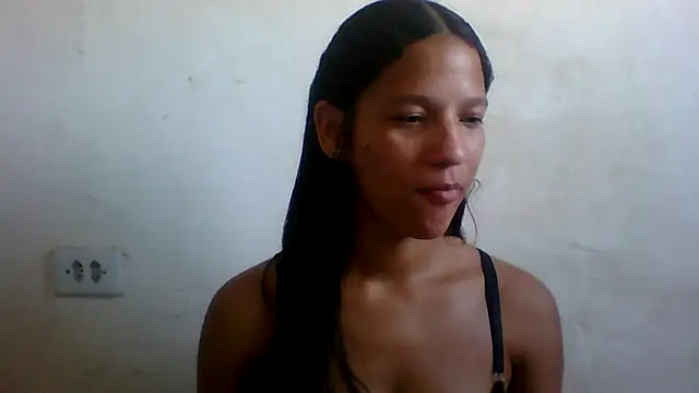 Snapshot of By_Aninha chatting on 02-23-25, 05:39 By Aninha online show from 02-23-25, 05:39