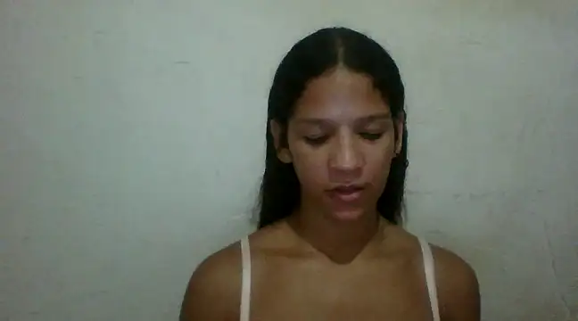 Snapshot of By_Aninha chatting on 03-14-25, 11:00 By Aninha online show from 03-14-25, 11:00