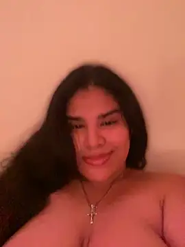 Snapshot of Badkittykim chatting on 01-19-25, 04:57 Badkittykim online show from 01-19-25, 04:57