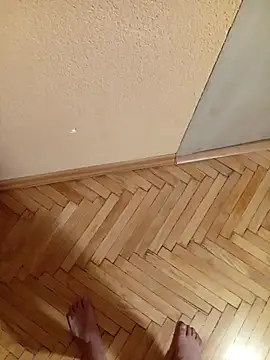 qnaki online show from 11-10-25, 01:37