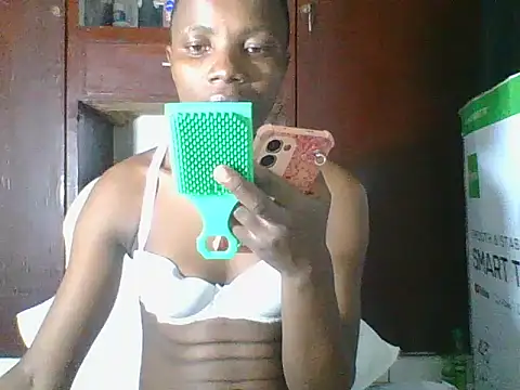 Snapshot of AfricanPrincess24 chatting on 05-03-26, 07:53 AfricanPrincess24 online show from 05-03-26, 07:53