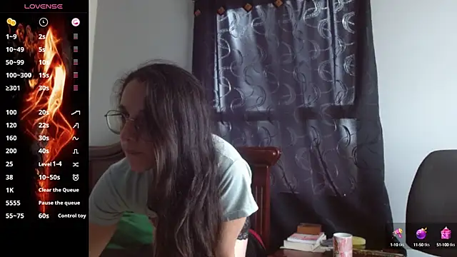 Snapshot of goretty420 chatting on 02-10-25, 02:37 goretty420 online show from 02-10-25, 02:37