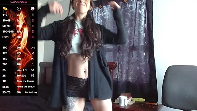 Snapshot of goretty420 chatting on 03-18-25, 02:37 goretty420 online show from 03-18-25, 02:37