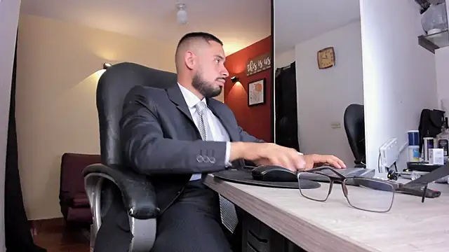 thesexlawyer1 online show from 04-09-26, 04:45