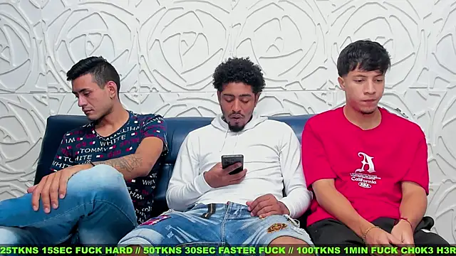 Snapshot of Sex_orgy01 chatting on 02-18-25, 01:32 Sex orgy01 online show from 02-18-25, 01:32