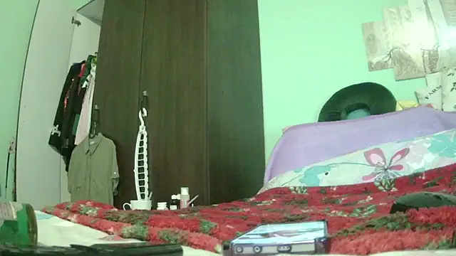 Snapshot of SexyGioconda chatting on 05-14-26, 10:44 SexyGioconda online show from 05-14-26, 10:44