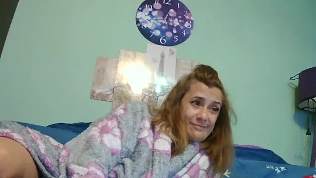 Snapshot of SexyGioconda chatting on 06-05-26, 09:15 SexyGioconda online show from 06-05-26, 09:15