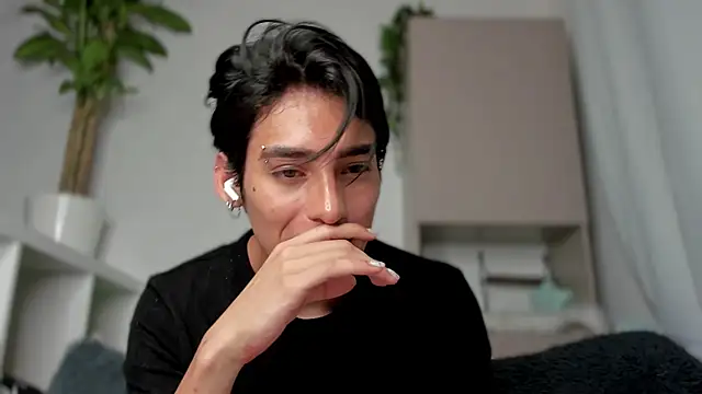 sebas rose online show from 01-11-25, 01:06