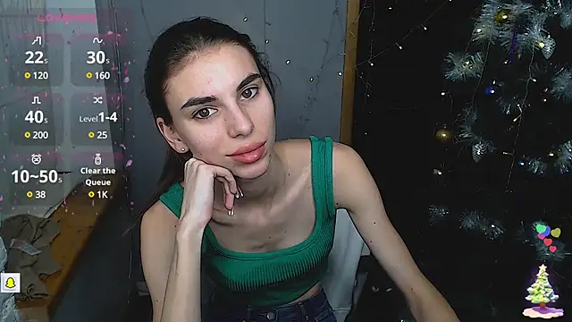 Snapshot of EmmyGreans chatting on 12-21-24, 09:55 EmmyGreans online show from 12-21-24, 09:55