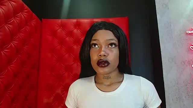 CrystalBrooke3x online show from 11-17-25, 09:31