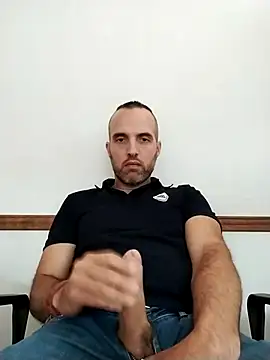 leon3875 online show from 01-06-25, 03:08