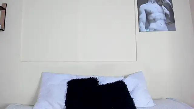 MagnusKing  online show from 06-11-26, 03:37