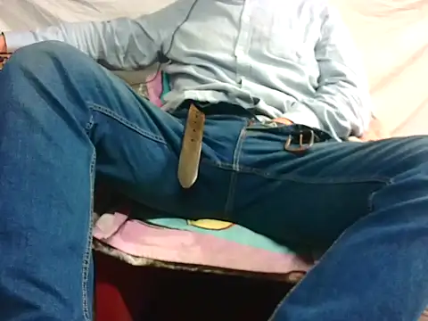 Giulio35 Pika online show from 12-19-25, 05:42