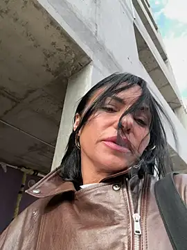 KimKelly13 online show from 04-29-26, 06:06