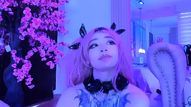 zephirahabney online show from 02-02-25, 08:08