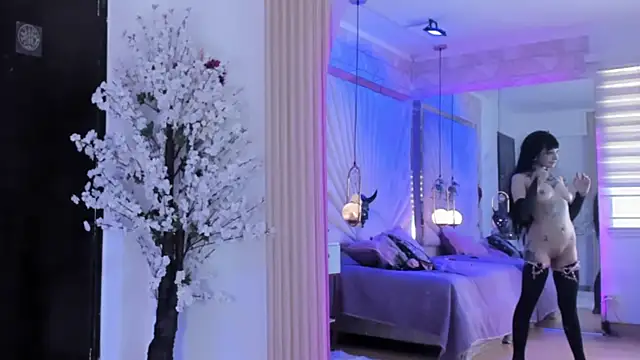 zephirahabney online show from 02-27-25, 08:42