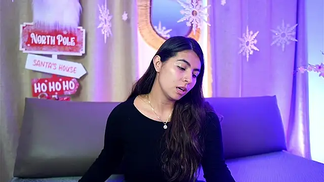 Snapshot of ShelleyMorell chatting on 12-20-25, 12:56 ShelleyMorell online show from 12-20-25, 12:56