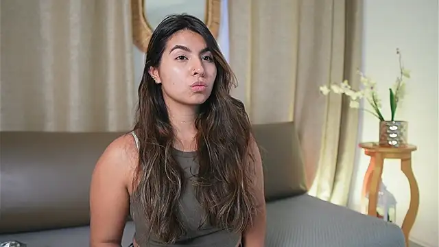 Snapshot of ShelleyMorell chatting on 01-08-26, 12:07 ShelleyMorell online show from 01-08-26, 12:07