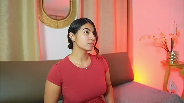 Snapshot of ShelleyMorell chatting on 01-15-26, 12:21 ShelleyMorell online show from 01-15-26, 12:21