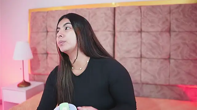 Snapshot of ShelleyMorell chatting on 02-26-26, 12:48 ShelleyMorell online show from 02-26-26, 12:48