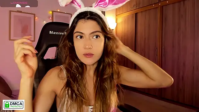 Lilabril online show from 04-05-26, 02:47