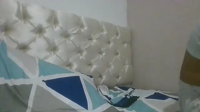 GiveLove1 online show from 12-04-25, 04:22